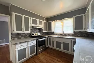 311 N McDonald St, Ludowici, GA 31316 - Photo 6