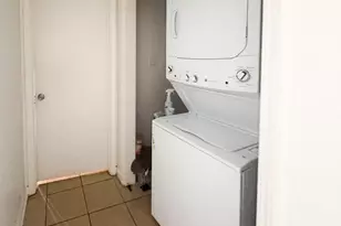 660 Browning Ln SE, Conyers, GA 30013 - Photo 8