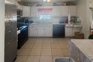 660 Browning Ln SE, Conyers, GA 30013 - Photo 4