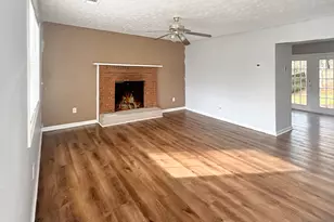 1151 Pinedale Cir NW, Conyers, GA 30012 - Photo 2