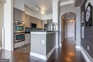 3445 Stratford Rd NE, Atlanta, GA 30326 - Photo 6