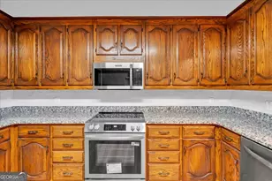 204 Creekside Dr, Gray, GA 31032 - Photo 16