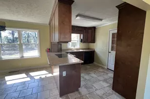 1342 N Jefferson St, Dublin, GA 31021 - Photo 6