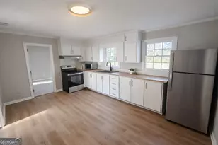 40 Hickory St, Metter, GA 30439 - Photo 2