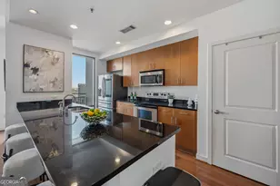 565 Peachtree Street NE, Atlanta, GA 30308 - Photo 8