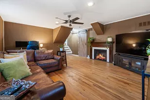 1599 Wildwood Rd, Marietta, GA 30062 - Photo 14