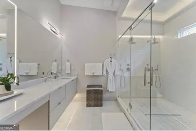 2746 Emerald Drive, Jonesboro, GA 30236 - Photo 54