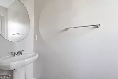 5100 Windsor Forrest Lane, College Park, GA 30349 - Photo 14