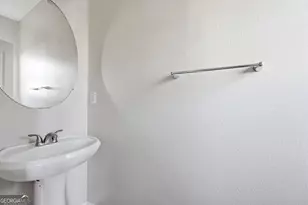 5100 Windsor Forrest Ln, College Park, GA 30349 - Photo 14