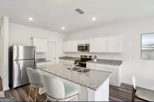 421 Corricella Ct, McDonough, GA 30253 - Photo 4