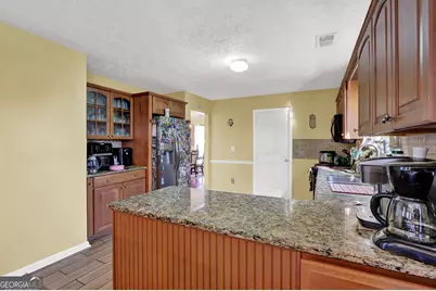 1018 Carriage Trace Circle, Stone Mountain, GA 30087 - Photo 18