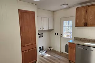 918A Roscoe Davis Rd, Monroe, GA 30656 - Photo 4