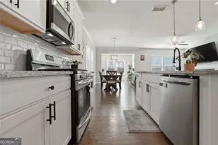 504 Elm Bluff Way, Lawrenceville, GA 30043 - Photo 6