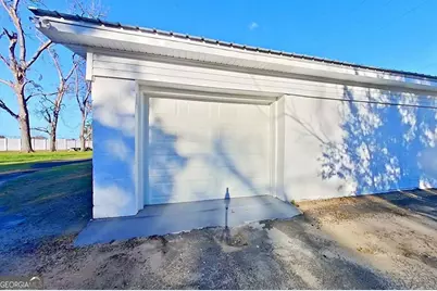 424 N Hwy Avenue, Blackshear, GA 31516 - Photo 38