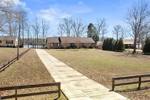 1070 Carpenter Ln, Buckhead, GA 30625 - Photo 6