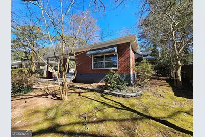 2654 Plantation Drive, East Point, GA 30344 - Photo 4