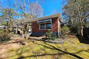 2654 Plantation Dr, East Point, GA 30344 - Photo 4