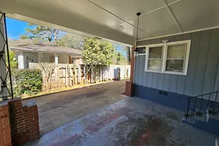 2654 Plantation Dr, East Point, GA 30344 - Photo 16