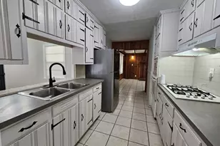 2654 Plantation Dr, East Point, GA 30344 - Photo 30