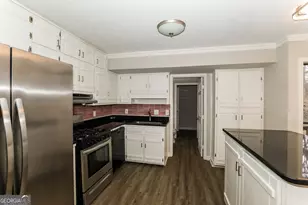 1868 Lake Ridge Ct, Jonesboro, GA 30236 - Photo 6