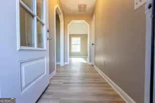 403 Briarwood Rd, Winder, GA 30680 - Photo 8