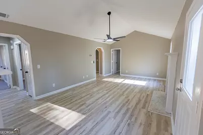 403 Briarwood Road, Winder, GA 30680 - Photo 14