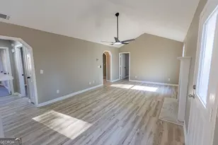 403 Briarwood Rd, Winder, GA 30680 - Photo 14