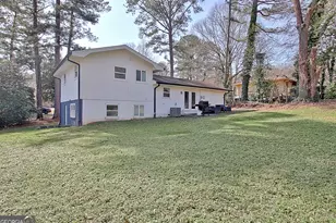 218 Hilltop Dr, Peachtree City, GA 30269 - Photo 28