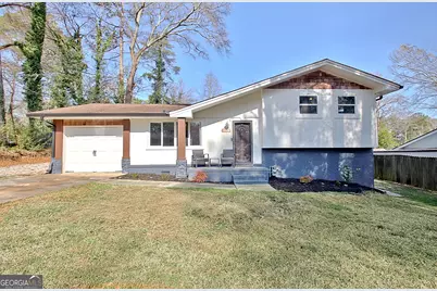 218 Hilltop Drive, Peachtree City, GA 30269 - Photo 1