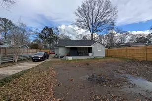 1647 Berkley Ave, Columbus, GA 31907 - Photo 2