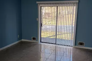 728 Dunaire Way, Jonesboro, GA 30238 - Photo 2