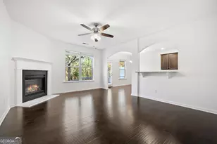 3378 Castleberry Village Cir, Cumming, GA 30040 - Photo 6