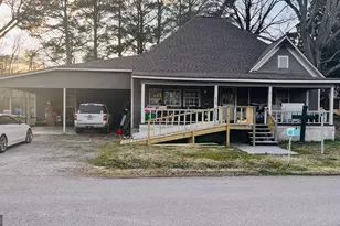 412 Magnolia St, La Fayette, GA 30728 - Photo 2