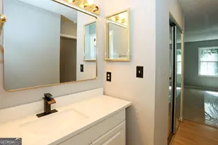 512 Rockborough Terrace, Stone Mountain, GA 30083 - Photo 22