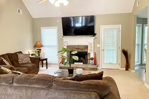 963 Gettysburg Way, Locust Grove, GA 30248 - Photo 8