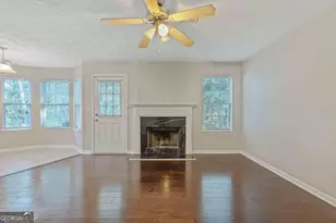 9122 S Sterling Lakes Dr, Covington, GA 30014 - Photo 8