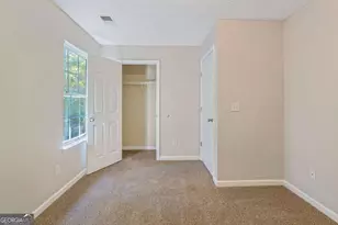 9122 S Sterling Lakes Dr, Covington, GA 30014 - Photo 14