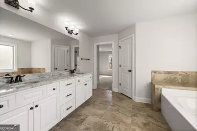 165 Durham Estates Drive, Sharpsburg, GA 30277 - Photo 28