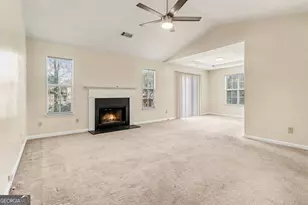 7134 Hazelwood Dr, Jonesboro, GA 30236 - Photo 6