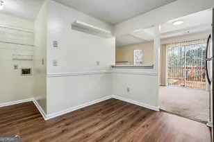 7134 Hazelwood Dr, Jonesboro, GA 30236 - Photo 12