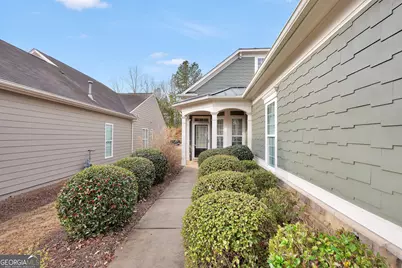 154 Begonia Court, Griffin, GA 30223 - Photo 2