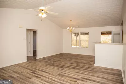 425 Shenandoah Court, Winder, GA 30680 - Photo 6