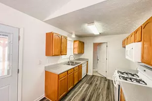 425 Shenandoah Ct, Winder, GA 30680 - Photo 4