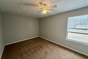 8515 Pineland Dr, Jonesboro, GA 30238 - Photo 10