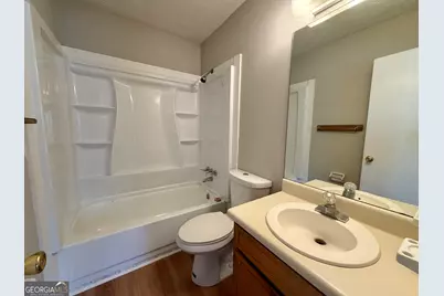 8515 Pineland Drive, Jonesboro, GA 30238 - Photo 16