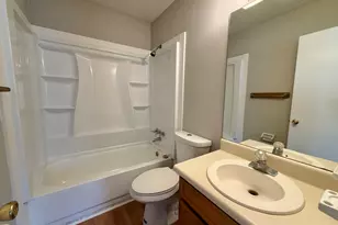 8515 Pineland Dr, Jonesboro, GA 30238 - Photo 16