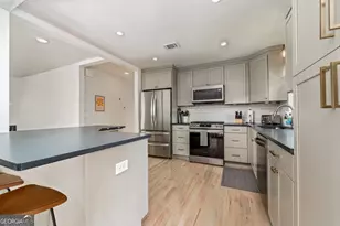 677 Hillandale Circle SW, Marietta, GA 30064 - Photo 10