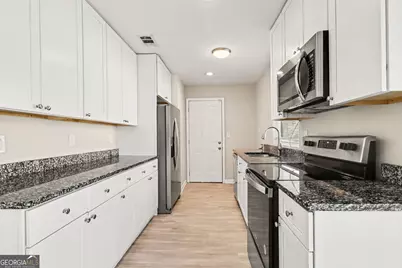 2117 Blayton Lane SE, Atlanta, GA 30315 - Photo 8