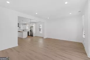 1211 E 34th St, Savannah, GA 31404 - Photo 6