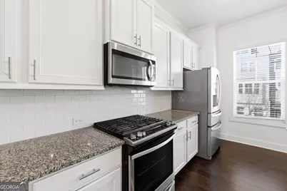 2161 Colvin Court NW, Atlanta, GA 30318 - Photo 6